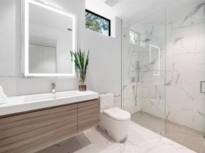 3670 Avocado Ave, Miami FL 33133