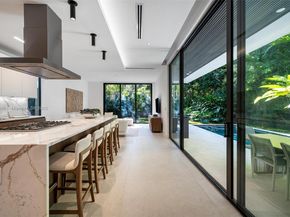 3670 Avocado Ave, Miami FL 33133