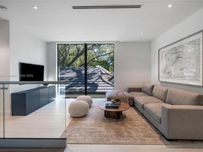 3670 Avocado Ave, Miami FL 33133