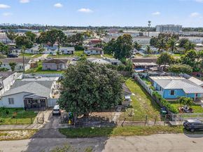 2440 NW 152nd Ter, Miami Gardens FL 33054