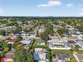 2440 NW 152nd Ter, Miami Gardens FL 33054