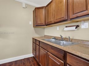 2440 NW 152nd Ter, Miami Gardens FL 33054