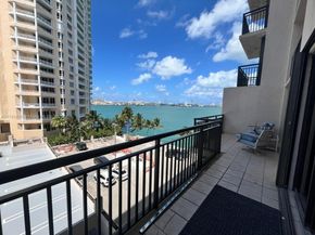 540 Brickell Key Dr 728, Miami FL 33131
