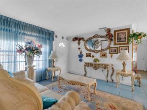 17855 SW 105th Ave, Miami FL 33157