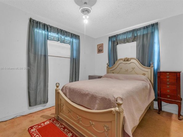 17855 SW 105th Ave, Miami FL 33157