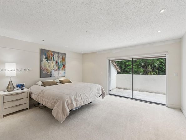 121 SW 96th Ter 205, Plantation FL 33324