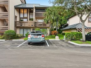 121 SW 96th Ter 205, Plantation FL 33324