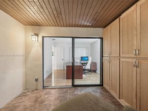 121 SW 96th Ter 205, Plantation FL 33324