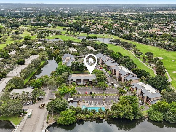 121 SW 96th Ter 205, Plantation FL 33324