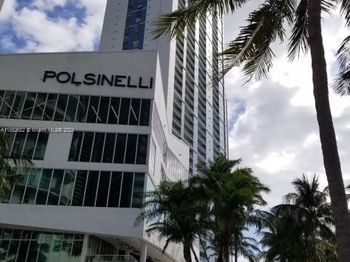 325 S Biscayne Blvd