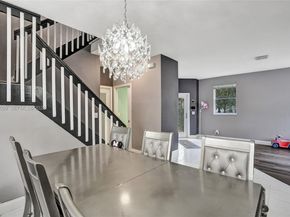 218 NW 75th Ter, Plantation FL 33317