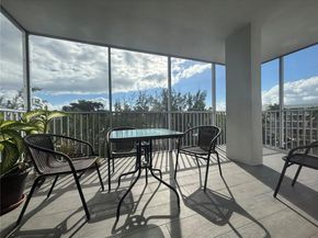 3660 NE 166th St 415, North Miami Beach FL 33160