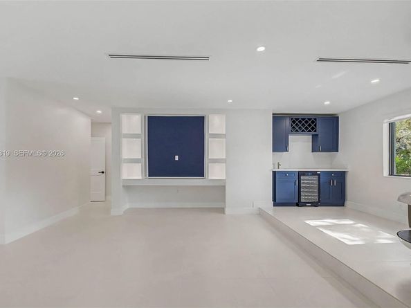 7505 SW 167th St, Palmetto Bay FL 33157