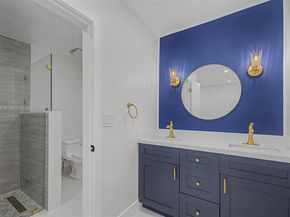 7505 SW 167th St, Palmetto Bay FL 33157