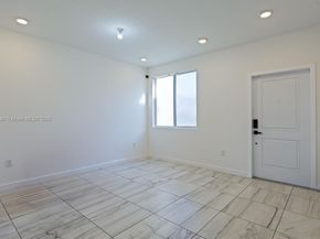 1014 SE 23rd Ave, Homestead FL 33035