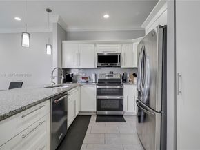 6047 Seminole Gardens Cir, Riviera Beach FL 33418