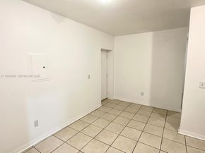 1021 NW 3rd st 307, Miami FL 33128