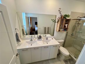 12254 NW 24th Pl, Miami FL 33167