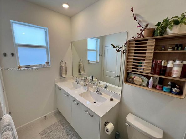 12254 NW 24th Pl, Miami FL 33167