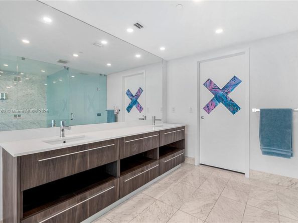 3131 NE 7th Ave 1902, Miami FL 33137