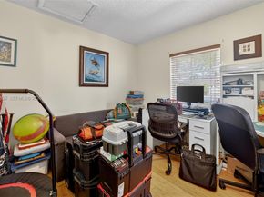 15260 SW 57th St, Miami FL 33193