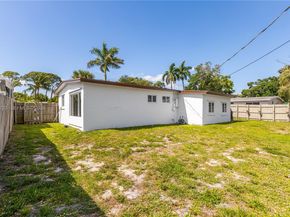 3331 SW 21st St, Fort Lauderdale FL 33312