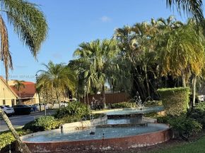 19750 Cypress Ct, Hialeah FL 33015