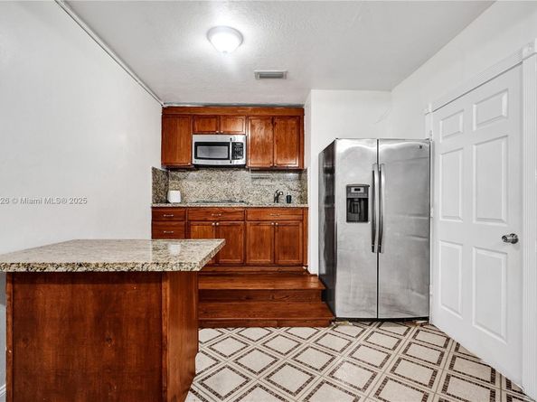 14824 SW 180th St, Miami FL 33187