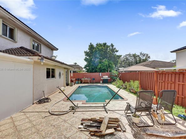 14824 SW 180th St, Miami FL 33187