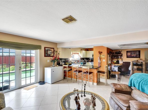 14824 SW 180th St, Miami FL 33187