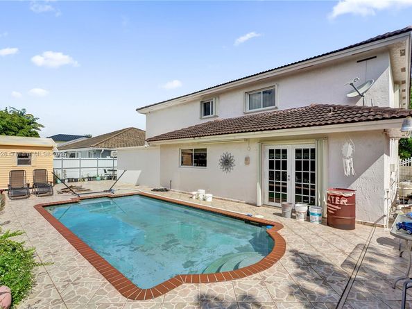 14824 SW 180th St, Miami FL 33187