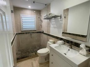 6611 NE 21st Ln, Fort Lauderdale FL 33308