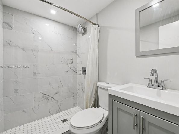 2897 NE 12th Ave, Pompano Beach FL 33064