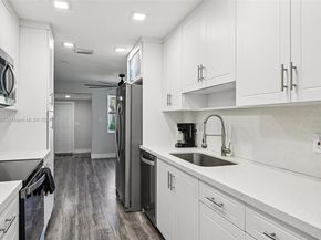 2897 NE 12th Ave, Pompano Beach FL 33064