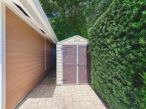 14145 SW 100th Ter, Miami FL 33186