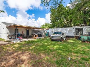 6223 NW Miami Pl, Miami FL 33150