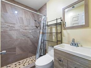 6223 NW Miami Pl, Miami FL 33150