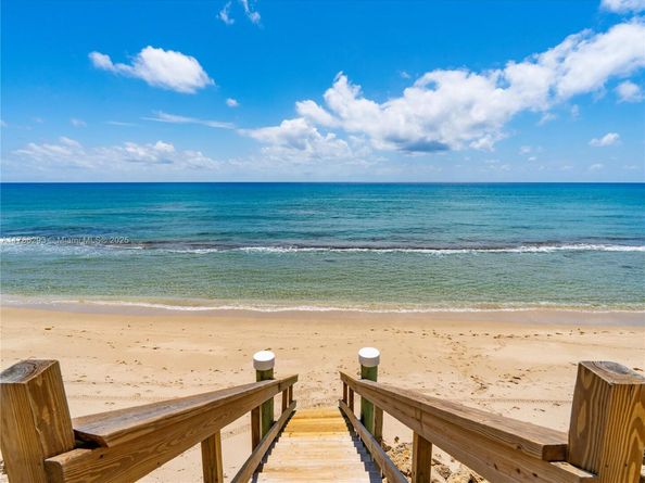 4200 S Ocean Blvd 601, South Palm Beach FL 33480