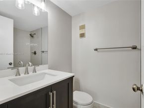 8592 W Sunrise Blvd 317, Plantation FL 33322