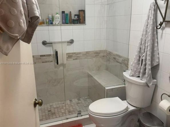 401 Warren Ln, Key Biscayne FL 33149