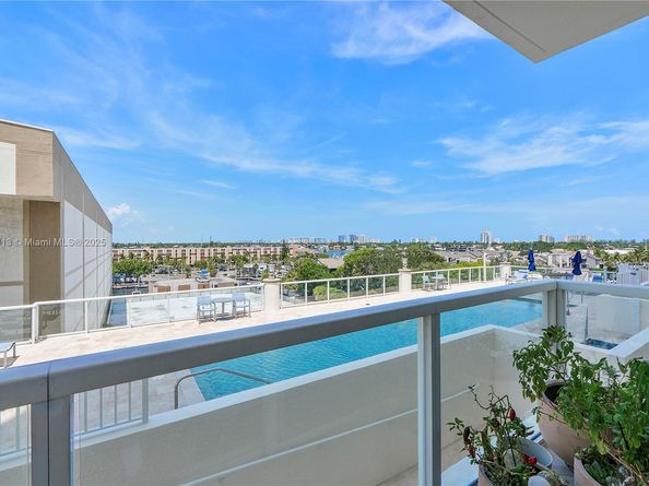 1819 SE 17th St 604, Fort Lauderdale FL 33316