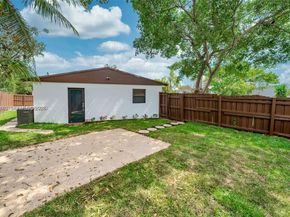 2447 Fletcher St, Hollywood FL 33020