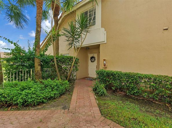 7336 NW 61st Ter, Parkland FL 33067