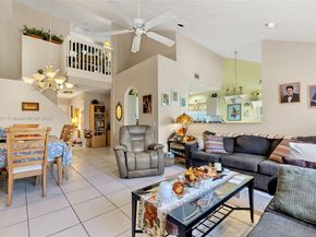 7336 NW 61st Ter, Parkland FL 33067