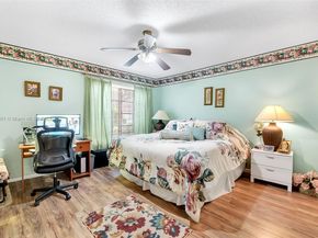7336 NW 61st Ter, Parkland FL 33067