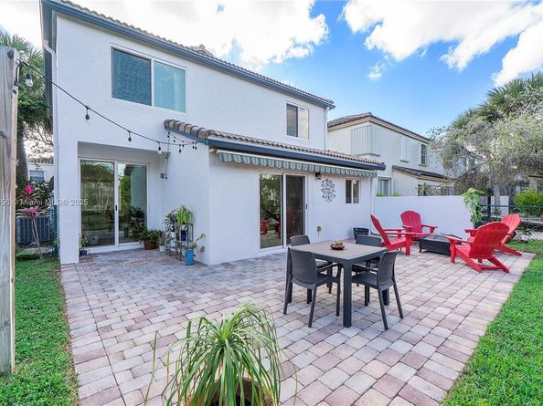 236 NW 118th Dr, Coral Springs FL 33071