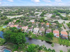 236 NW 118th Dr, Coral Springs FL 33071