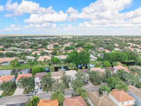 236 NW 118th Dr, Coral Springs FL 33071