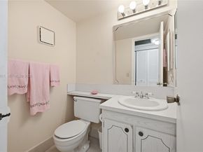 86 Fanshaw C 86, Boca Raton FL 33434