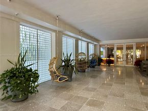 225 Collins Ave 6J, Miami Beach FL 33139